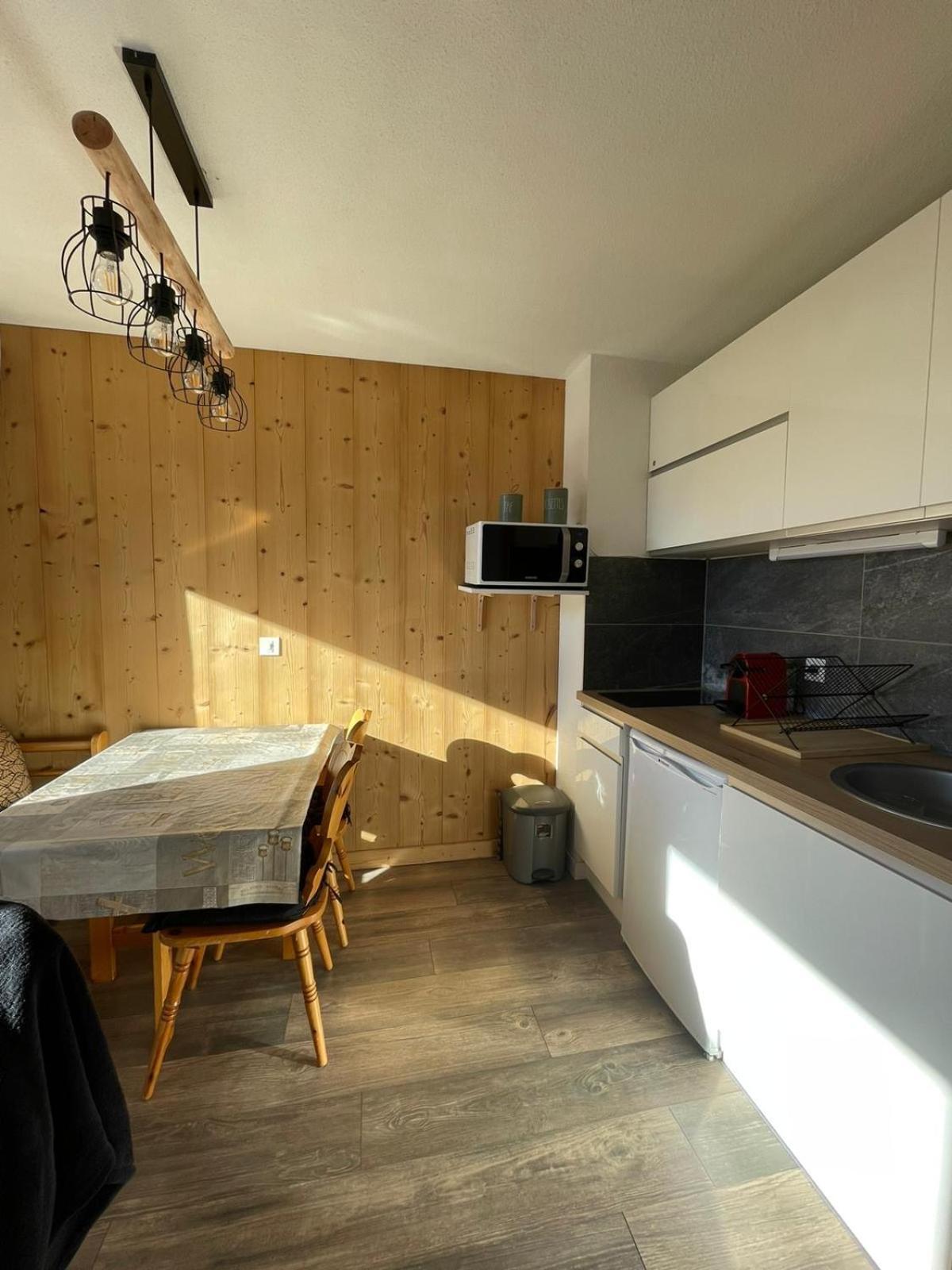 Studio Cabine Cosy A 5Min A Pieds Des Pistes Et Du Centre Ville Les Gets Eksteriør bilde